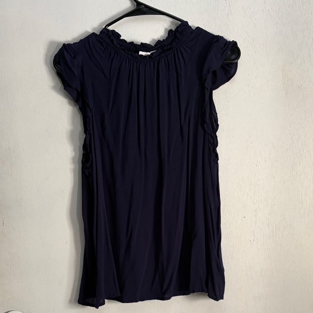 2 for 1 GAP Navy & pink & white flower Ruffle-Neck Flutter Sleeve Tunic